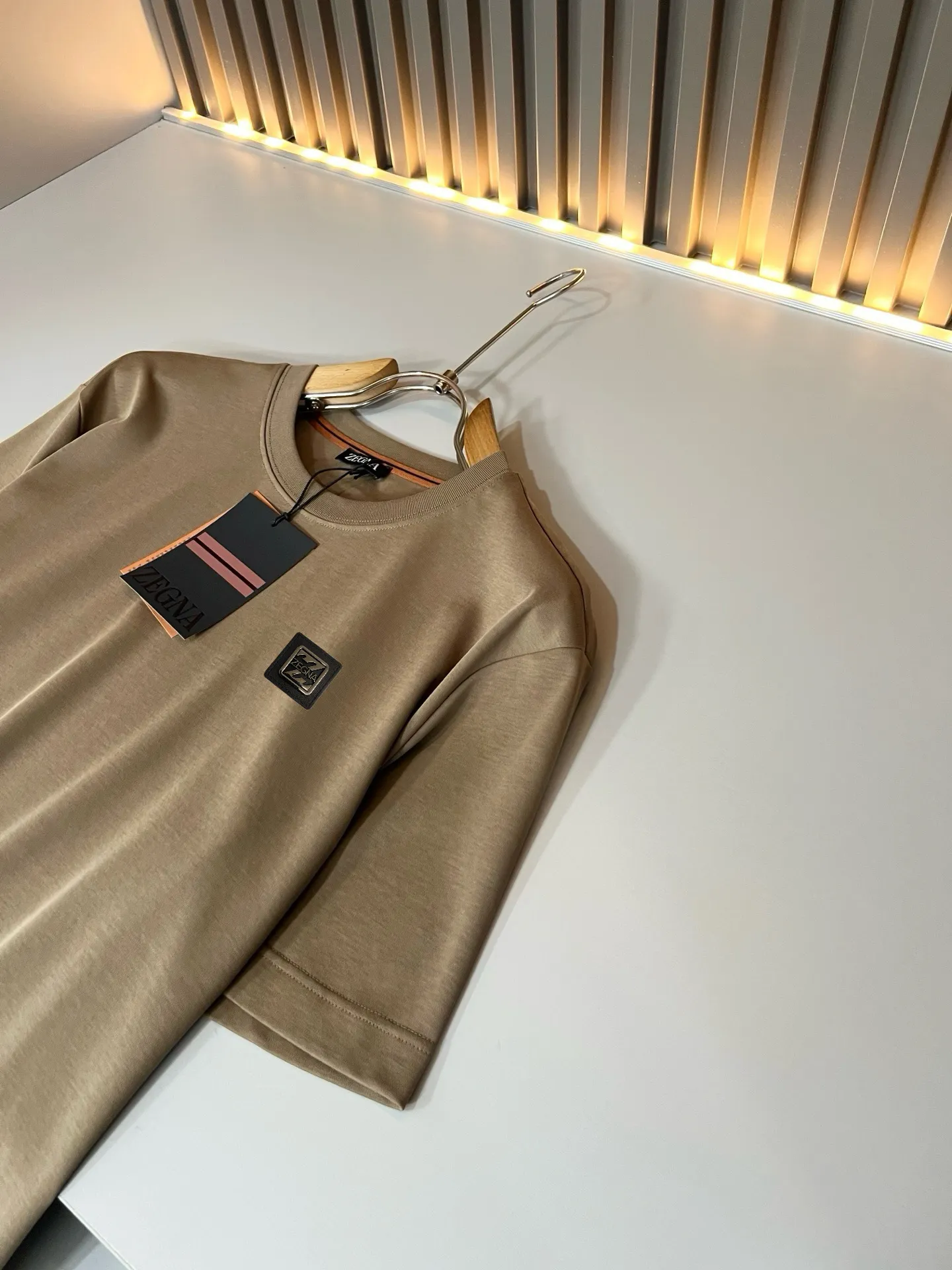 ，Ermenegildo Zeg*a * 2026 T ， ！ Classic ！ ！ ， 、 ！ 、 … Quality 。Size：M-3XL